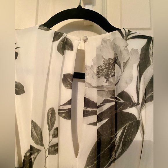 Calvin Klein black/white floral print cold shoulder maxi dress size 4 - Picture 6 of 11